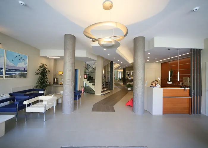 Igea Mhotelsgroup 3* דיאנו מרינה