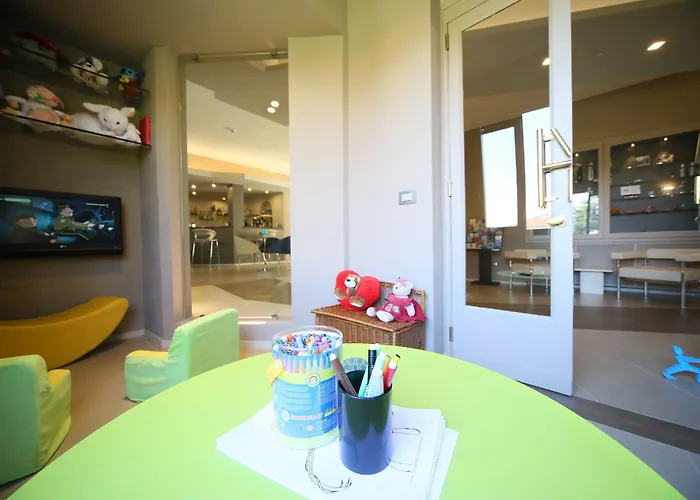 מלון Igea Mhotelsgroup דיאנו מרינה