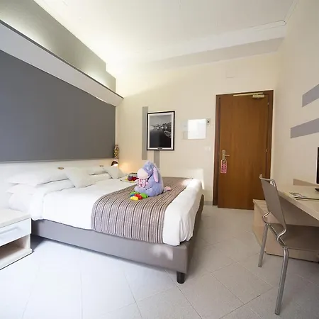 Igea Mhotelsgroup Отель